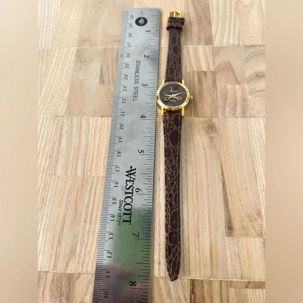 Vintage Ronica ladies gold tone brown scissor watch NEW BATTERY